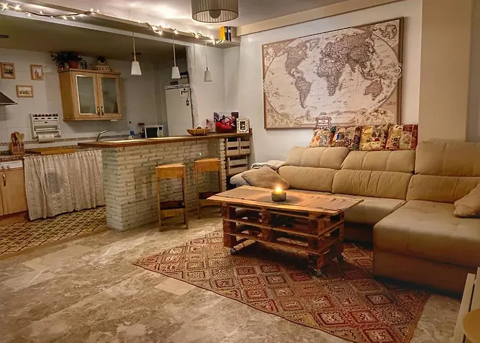 La Casa De Payan Con Parking Gratuito!